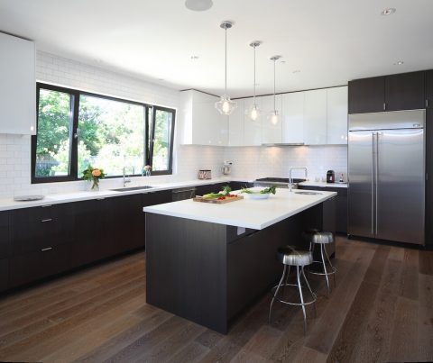 West Vancouver Hollyburn gallery image